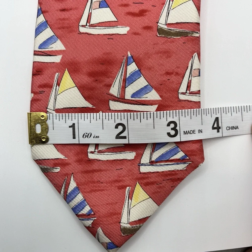 J McLaughlin Mens Tie Red Sailboat‎ Nautical Long